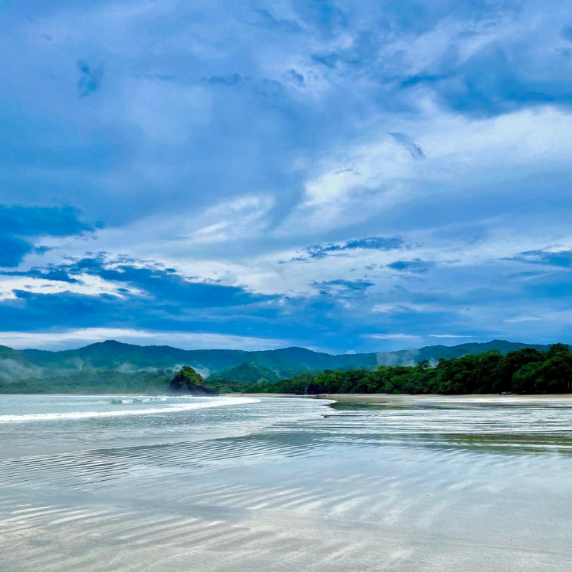 Galeri Pantai Maloba - Gambar 5